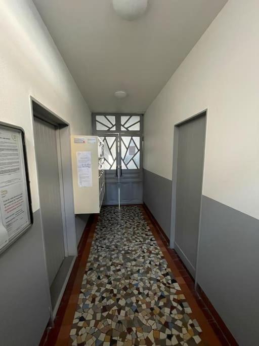 Le Coeur De Rodez Apartamento Exterior foto